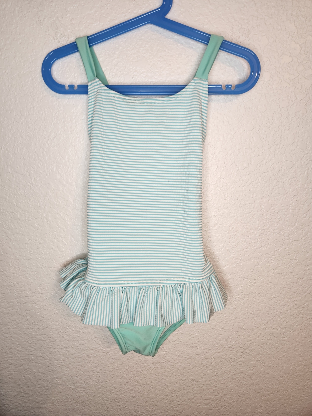 Cat & Jack size S 6 6x Kids Mint Stripe One-Piece Swimsuit with Ruffle